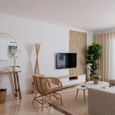 Paraiso Pueblo: Penthouse With Sea Views 583